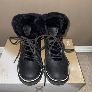 Pajar Black Fur-Trimmed Winter Boots